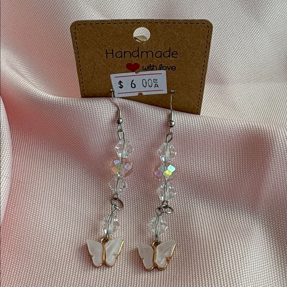 🟢 Pink Butterfly Fairy Tale Treasure Crystal Beaded Drop Earrings